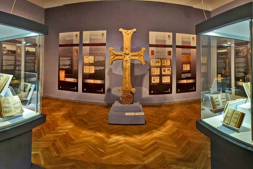 musée d histoire de l arménie 6