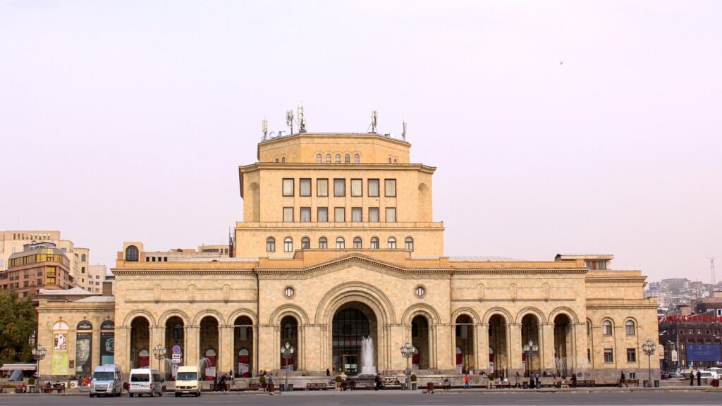 yerevan, musee d histoire republic square d erevan